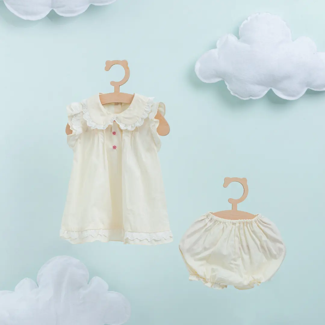 Set da bambina in pizzo con ricamo a mano personalizzato Set da bambina 2 pezzi camicia bianca senza maniche stile estivo-Set da ragazza nuvoloso
