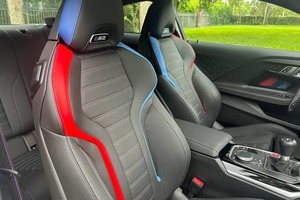 体验2023 BBMW M2紧凑型高性能库普，配有涡轮增压Inline-6和Trrack就绪处理