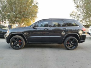 משמש 2015 J E E P גרנד צ 'ירוקי סין יצרן זול למבוגרים קטן חשמלי מכוניות יד ימין כונן רכב עבור מכירת אירופה בשימוש