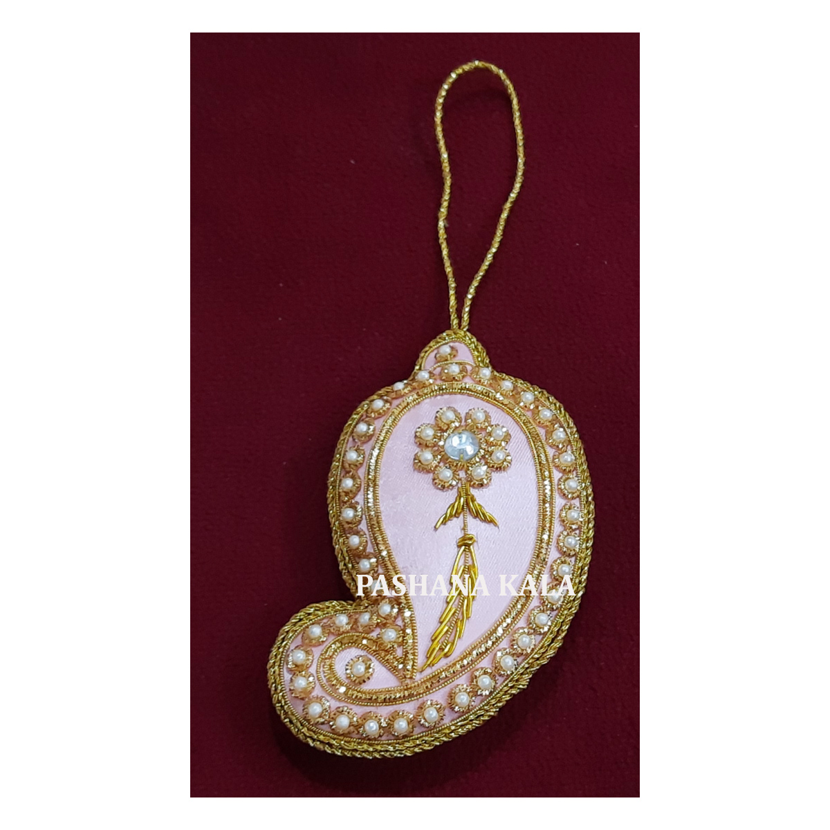 Couleur blanche et d'or