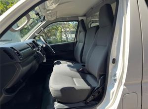 トヨタハイエースVAN 4WD LWB 2.8 <span class=keywords><strong>LTR</strong></span>ディーゼルターボGDH206 2018
