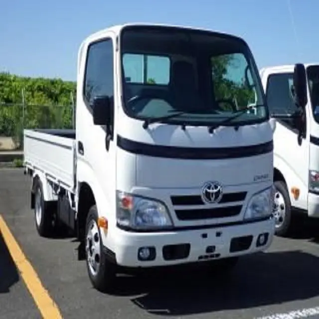 شاحنة تويوتا داينا رخيصة الثمن مستعملة من اليابان للبيع