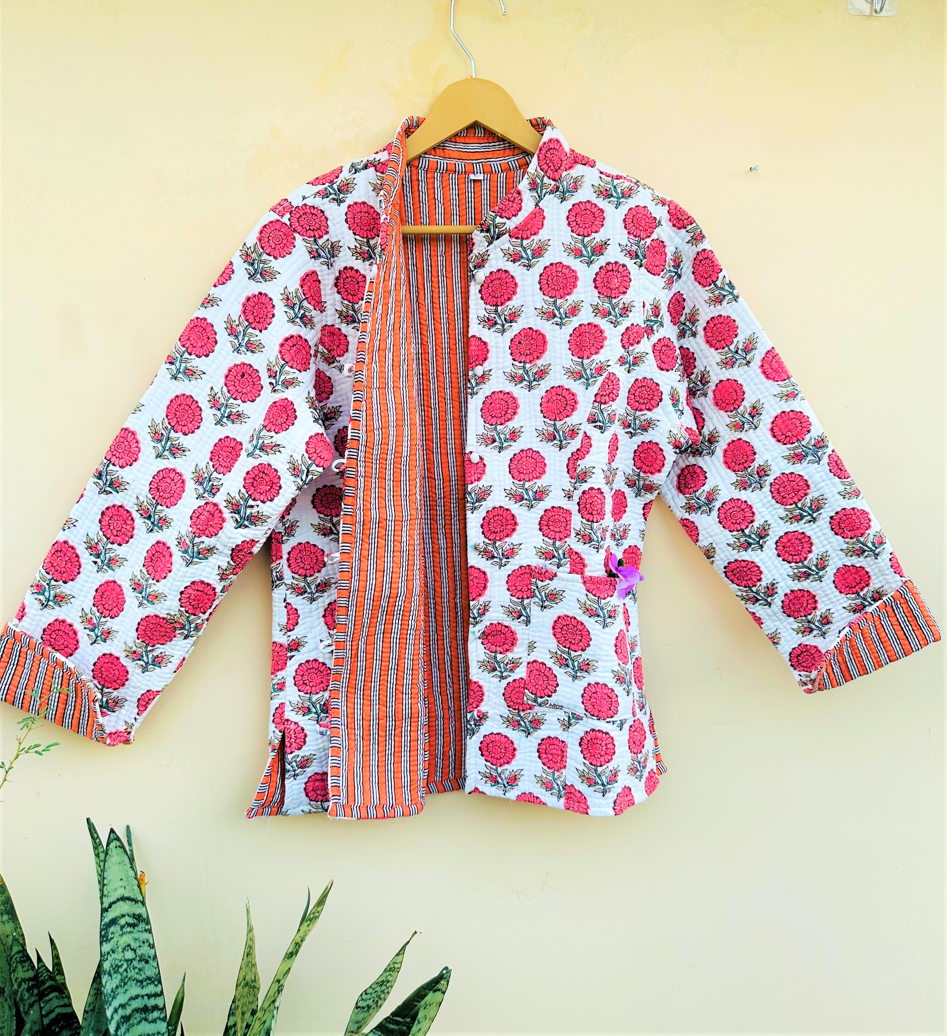 Comme montrent dans l'image