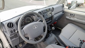 Free Shipping 2022 TOYO TA LAnd Cru iser LC79 SINGLE CABINE <strong>4</strong>.2D 4X4 Diesel Mini AWD LWD <strong>Turbo</strong> <strong>8L</strong> ACC R20 LEFT Hand Dark Metal - Product Image 6
