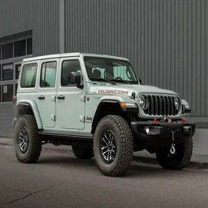 Clean Title USED 2020 <strong>Jeep</strong> Gladiator Sport S Crew Cab 4WD with Fabric Seats Dark Interior Alloy Wheels Adaptive Cruise Control - Product Image 1