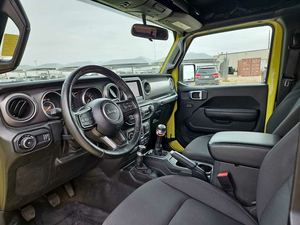 2023 Je_ep Wrangler Willys 2ドア4WDガソリンエンジン生地シート - Product Image 5