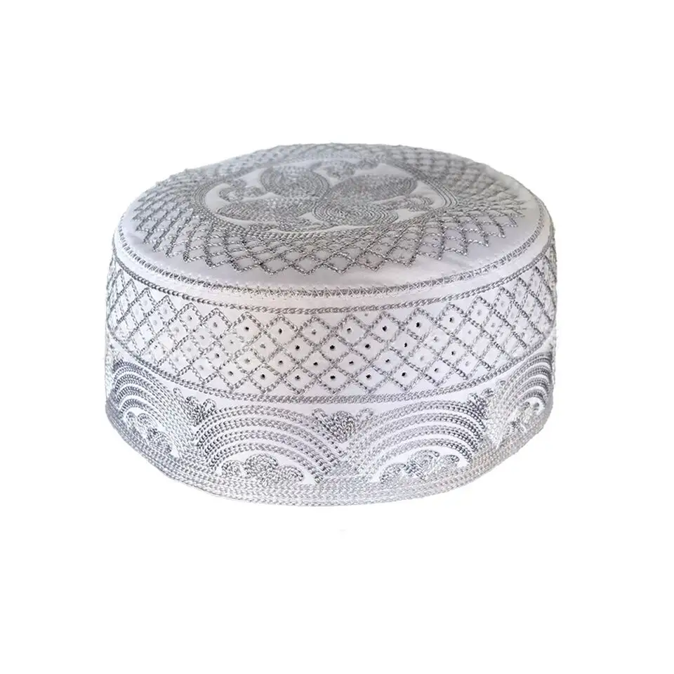 Sombrero de oración de suministro de fábrica superior, sombrero de ganchillo hecho a mano elástico de algodón blanco, sombreros Kufi islámicos para hombres de Bangladesh