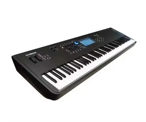 Motif XF8 88キーピアノキーボードシンセサイザー