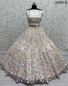 Hint geleneksel Premium Net <span class=keywords><strong>Lehnga</strong></span> koleksiyonu için düğün ve parti giyim Lehenga Choli Surat hindistan 2024 gelen kadınlar için