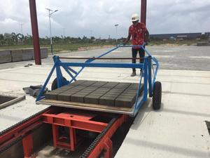 Nhà sản xuất khối xi măng nặng cho pavers lồng vào nhau, gạch rỗng, và khối rắn - Product Image 6