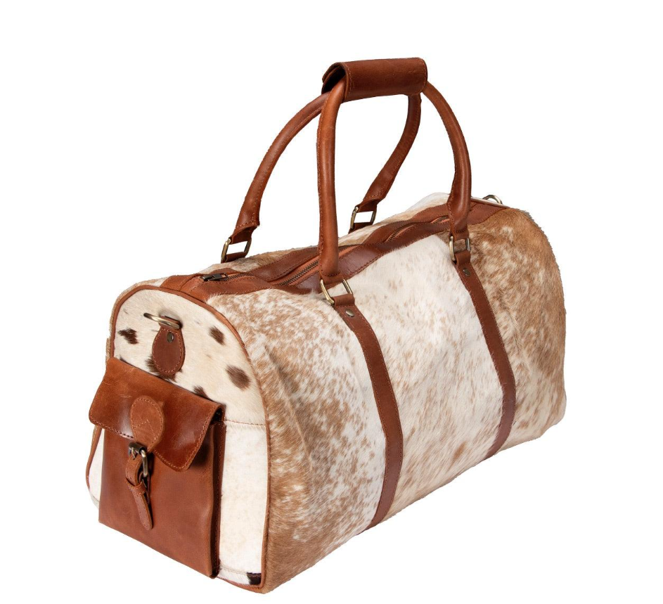 สีขาวและอูฐ