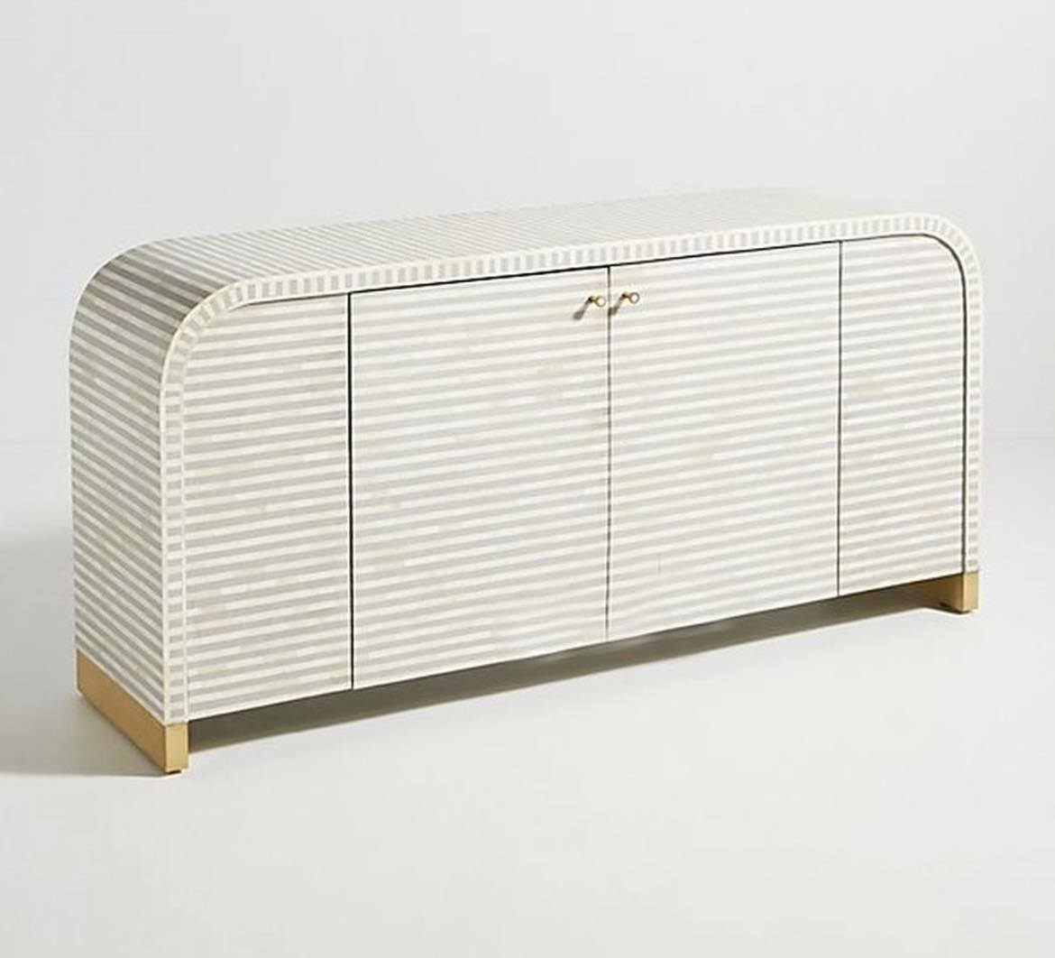 Comme montré