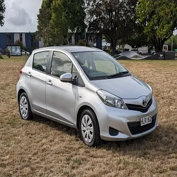 2020 2021 2022 2023 2024 ikinci el araba yeni Toyota Yaris 1.5 hibrid