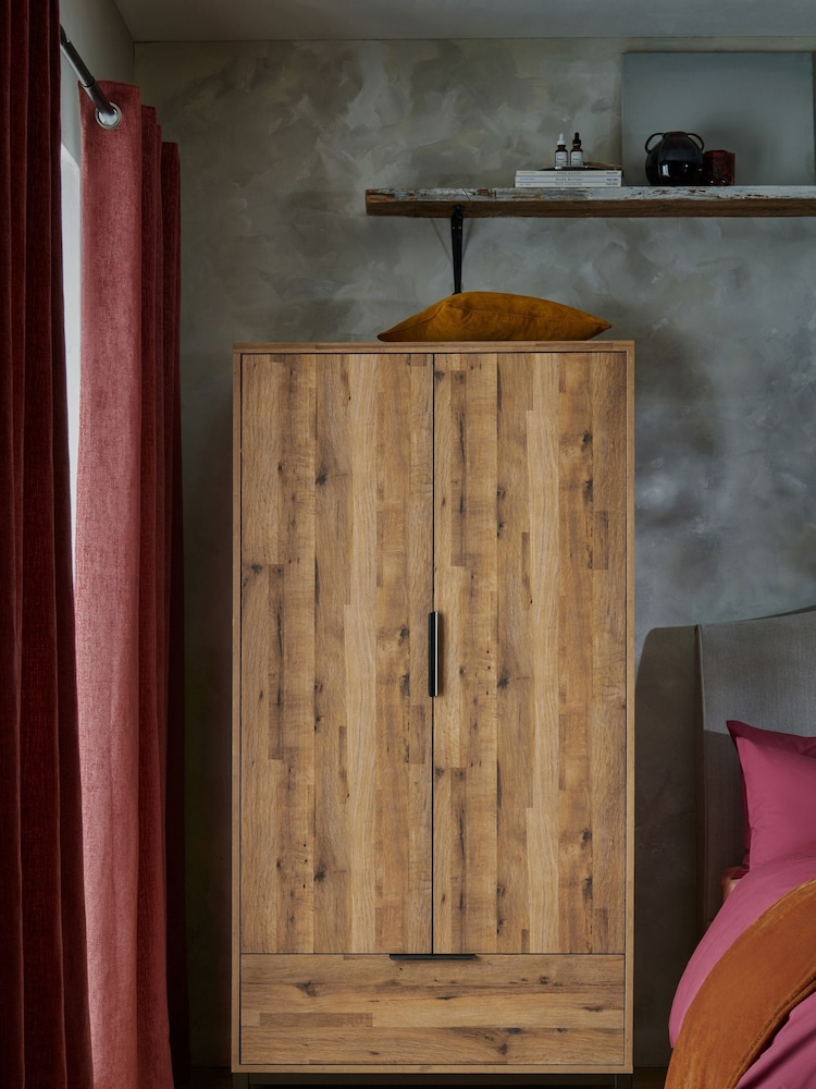 คัสตาร์ม