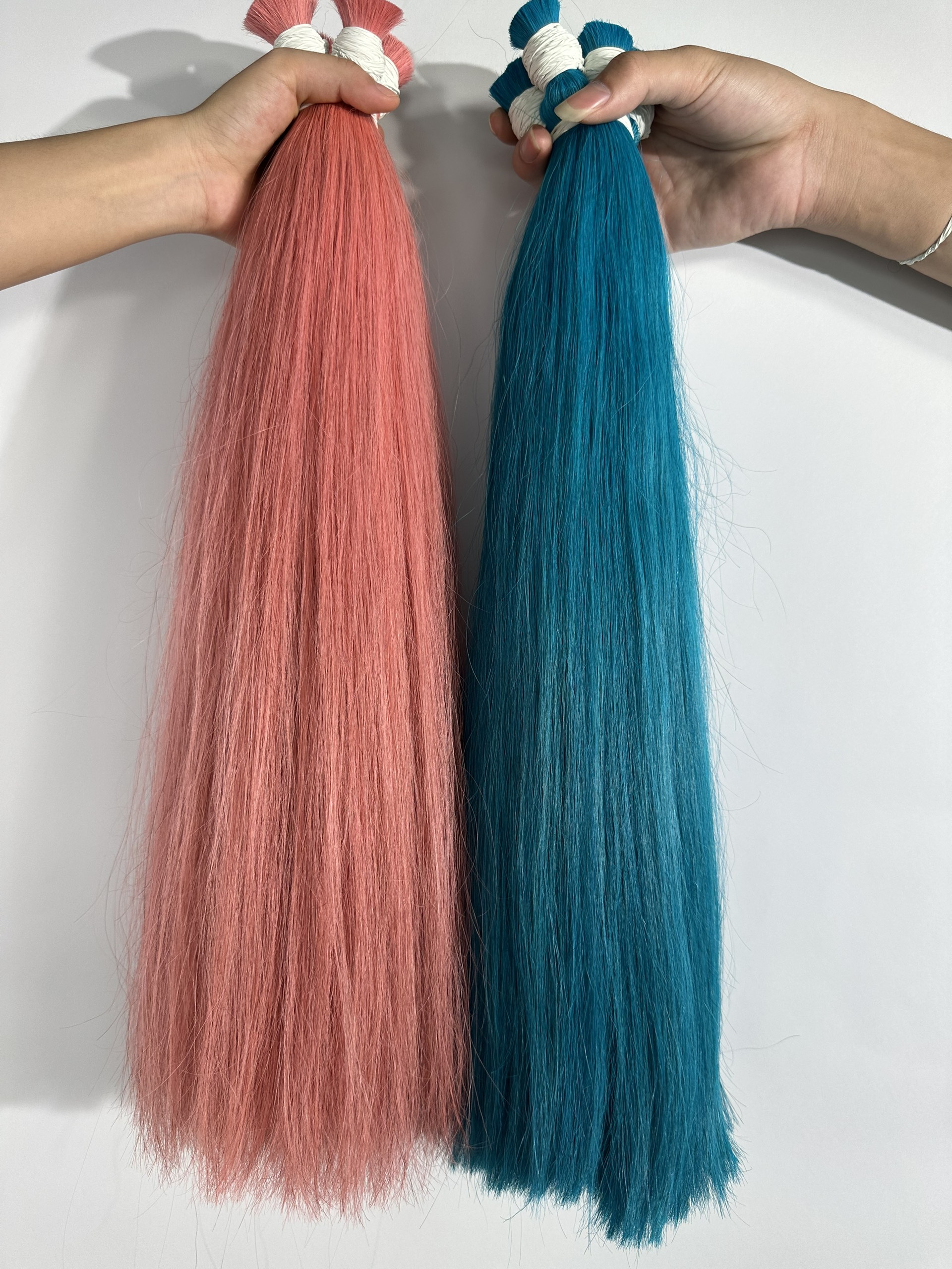 สีชมพู