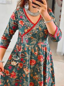 Evergreen tasarımcı kıyafet yüksek talep üzerine pamuk Anarkali Kurti pantolon & Dupatta dizisi ile <span class=keywords><strong>Katha</strong></span> nakış iş kadın moda