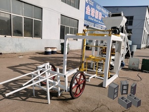 Máquina de fabricación de bloques con caja controladora, tolva transportadora de cinta mezcladora - Product Image 6