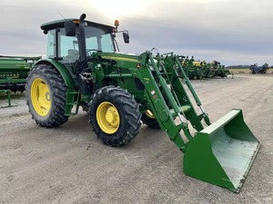 2021年John for Deeree 6105Eトラクター4x4ドライブタイプ100HPコアコンポーネント付き農業中古状態