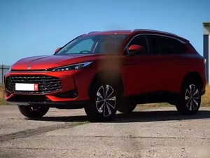 With Factory <strong>Price</strong> 2024 M-G HS <strong>Right</strong> Hand Drive Car in Stock SUV Car for Family - Product Image 4