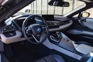 סיטונאי 2017 b-mw i8 קופה