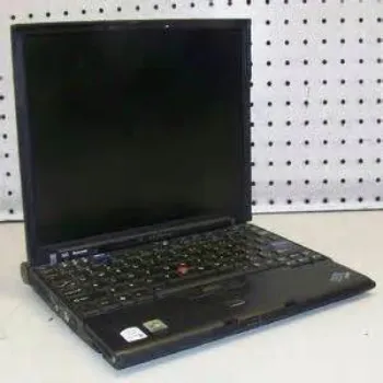 T61 은 i3 이 장착 된 저렴한 중고 브랜드 노트북을 사용했습니다.