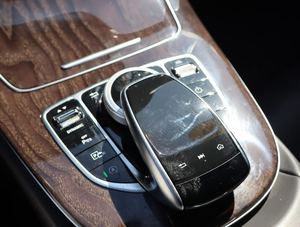 2020 Mercedes-Benz <span class=keywords><strong>CLS</strong></span> 450กระปุกเกียร์อัตโนมัติระบบไฮดรอลิกอัตโนมัติที่นั่งหนังกล้องหลัง R18เข้ม