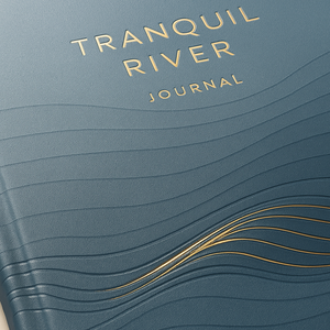 สมุดบันทึกปกแข็ง LABON Tranquil River Journal รุ่นพรีเมียม สีน้ำเงิน ลายคลื่นนูน ปั๊มฟอยล์ทอง สำหรับเขียนบันทึกการวางแผน การดูแลตนเอง - Product Image 3