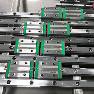 100% Hiwin HGH15CA ZA Hgw15cc Bloques de guía lineal Bloques de automatización industrial de acero Alta estabilidad