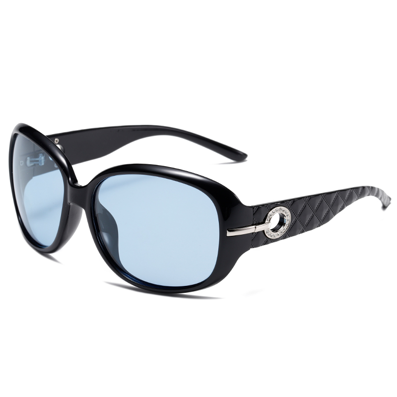 C10: Negro/Azul