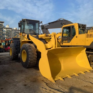 4 тонн земли навалочная Машина Б/у komatsu wa320-5 колесный погрузчик для продажи comatsu 320 wa320-3 - Product Image 1