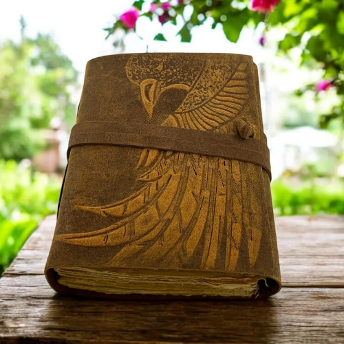 สีน้ำตาล