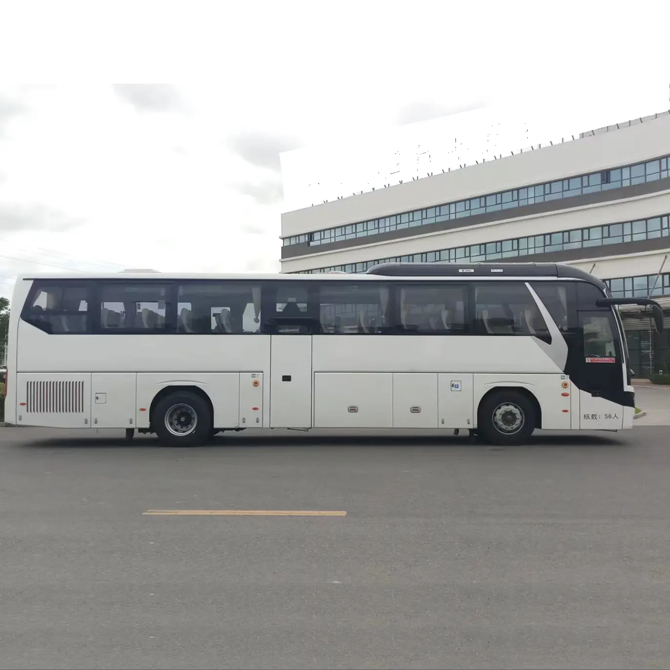 Nuevo Zhontong Luxury Coach Bus Transporte de pasajeros Autobuses urbanos a la venta