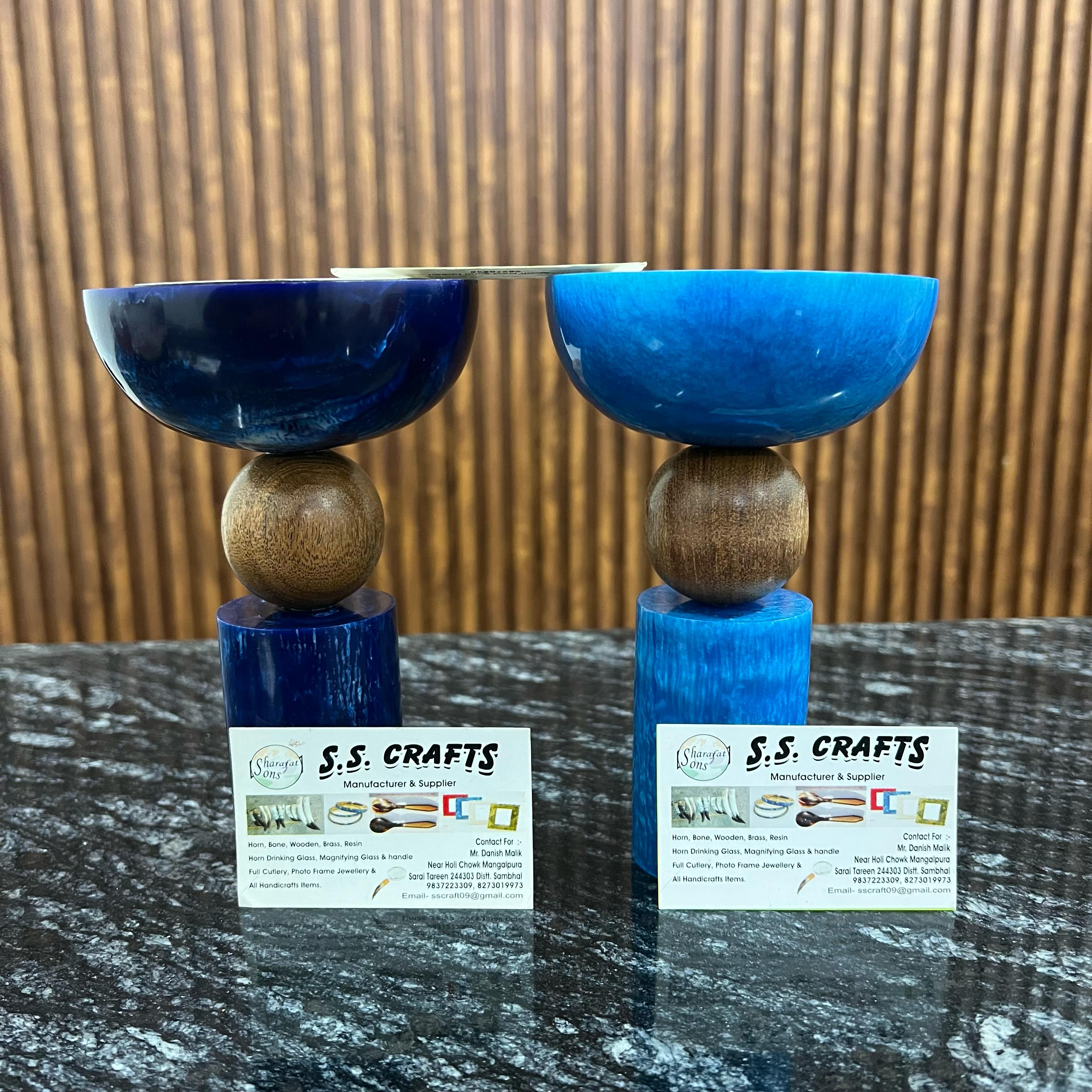 สีน้ำเงิน & น้ำเงิน