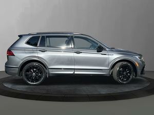 Used 2022 Volkswagen <strong>Tiguan</strong> Se R-line Black Fwd - <strong>Buy</strong> 2022 Volksw-agen <strong>Tiguan</strong> Se R-line Black Fwd Product - Product Image 3