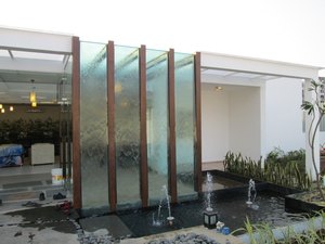 2025年の世界の輸出業者は、手頃な価格で装飾のための屋内水を発見しました