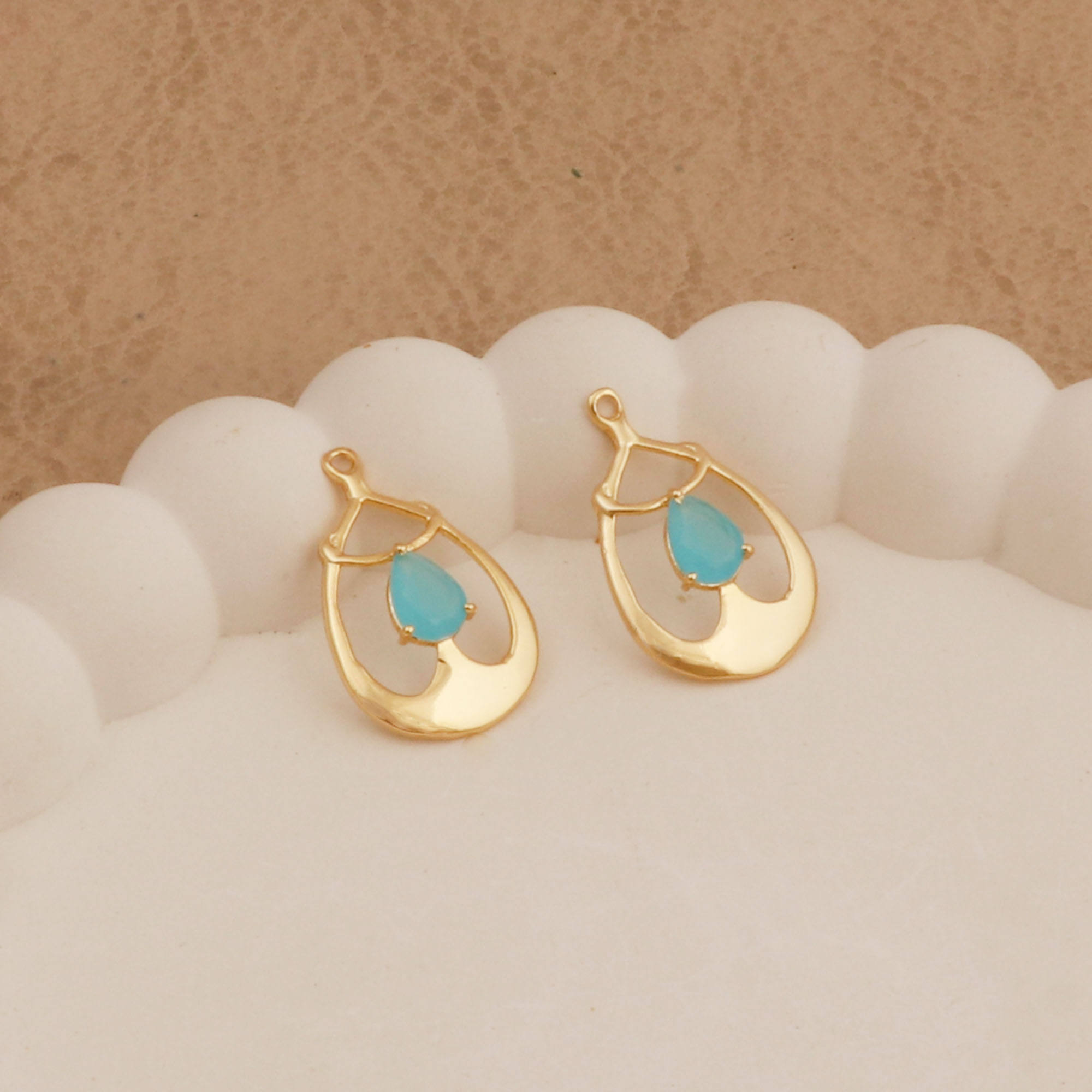 หินโมราสีฟ้า