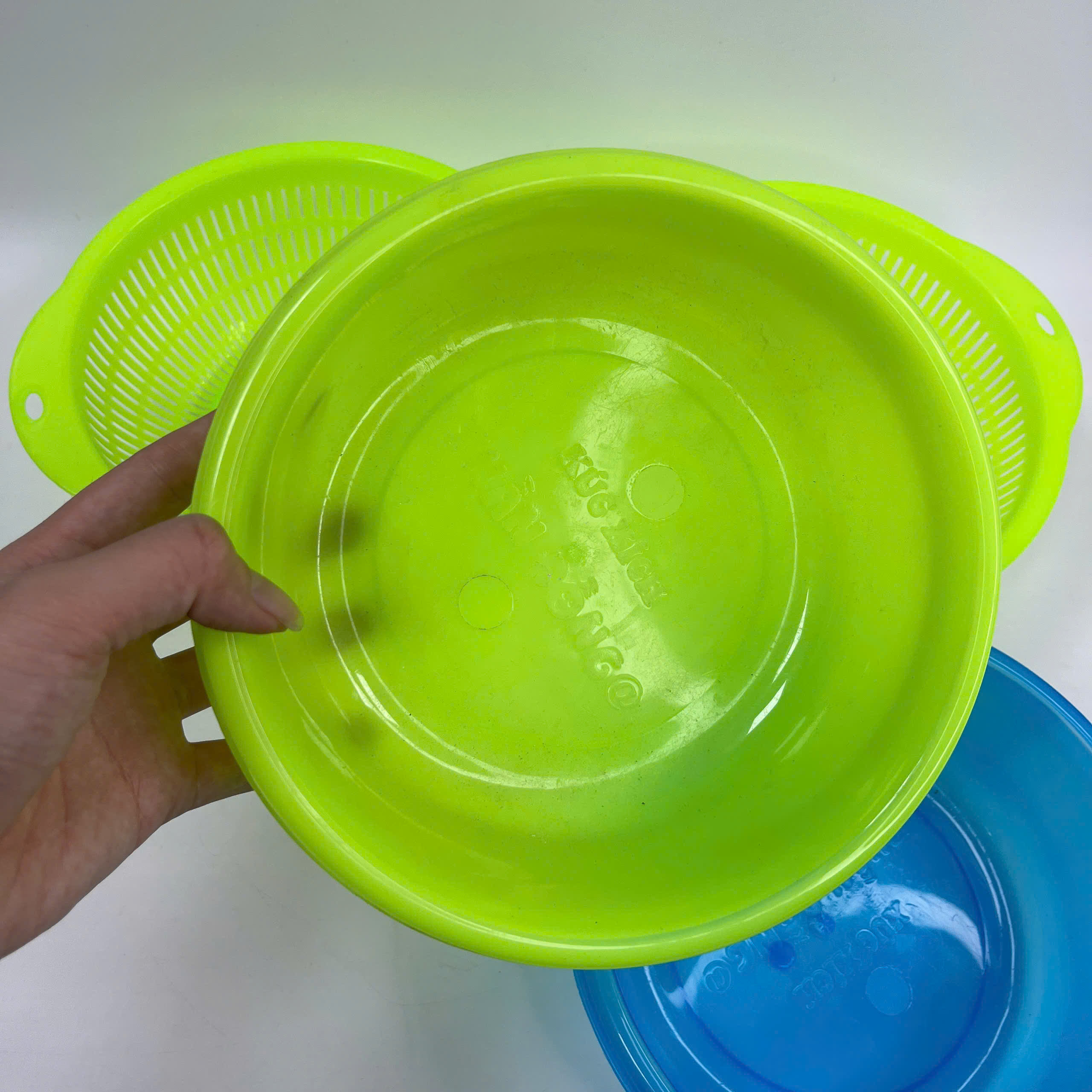 สีเขียว