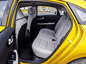 2023 K-IA K3รุ่นพรีเมี่ยม1.4T DCT Aut-omatic Light inte-rior MPV สำหรับรถ GA-soline-Powe-RED Kia- - Product Image 6