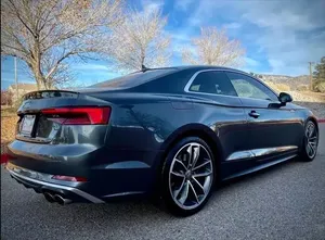 2018 Audi S5 3.0TプレミアムプラスターボエンジンAWDドライブレザーシート左ステアリングダークインテリア - Product Image 2