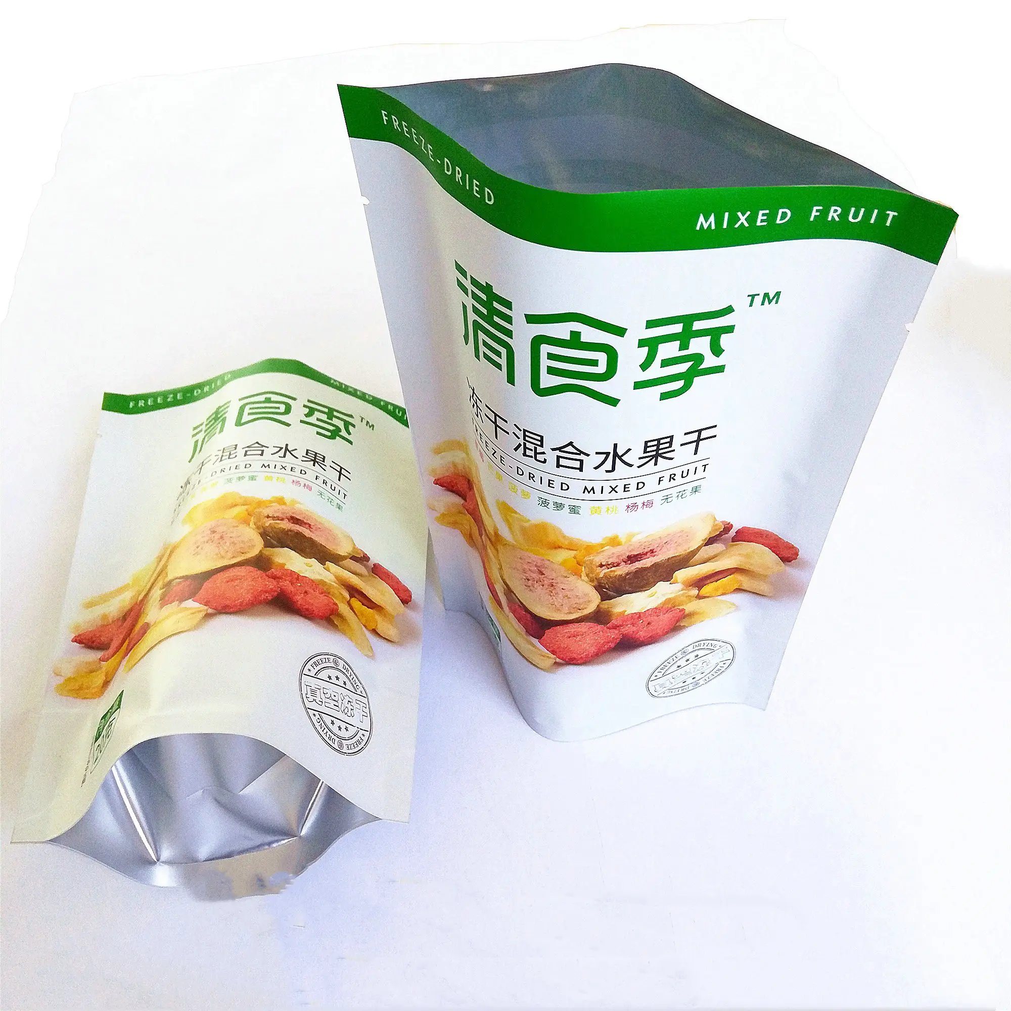 Rouleau de film d'emballage alimentaire en feuille d'aluminium imprimée personnalisée Film d'emballage de sachet laminé plastique pour collation