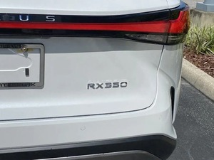 使用された2024 L-e-x-u-s RX 350 FWD - Product Image 5