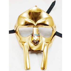 MF Doom <span class=keywords><strong>Mad</strong></span> Villain gladyatör Doom maske giyilebilir Cosplay kostüm maske Metal el sanatları 18 ölçer yüz zırh cadılar bayramı Doom maske