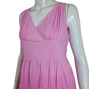 100% хлопковое платье с V-образным вырезом и V-образным вырезом