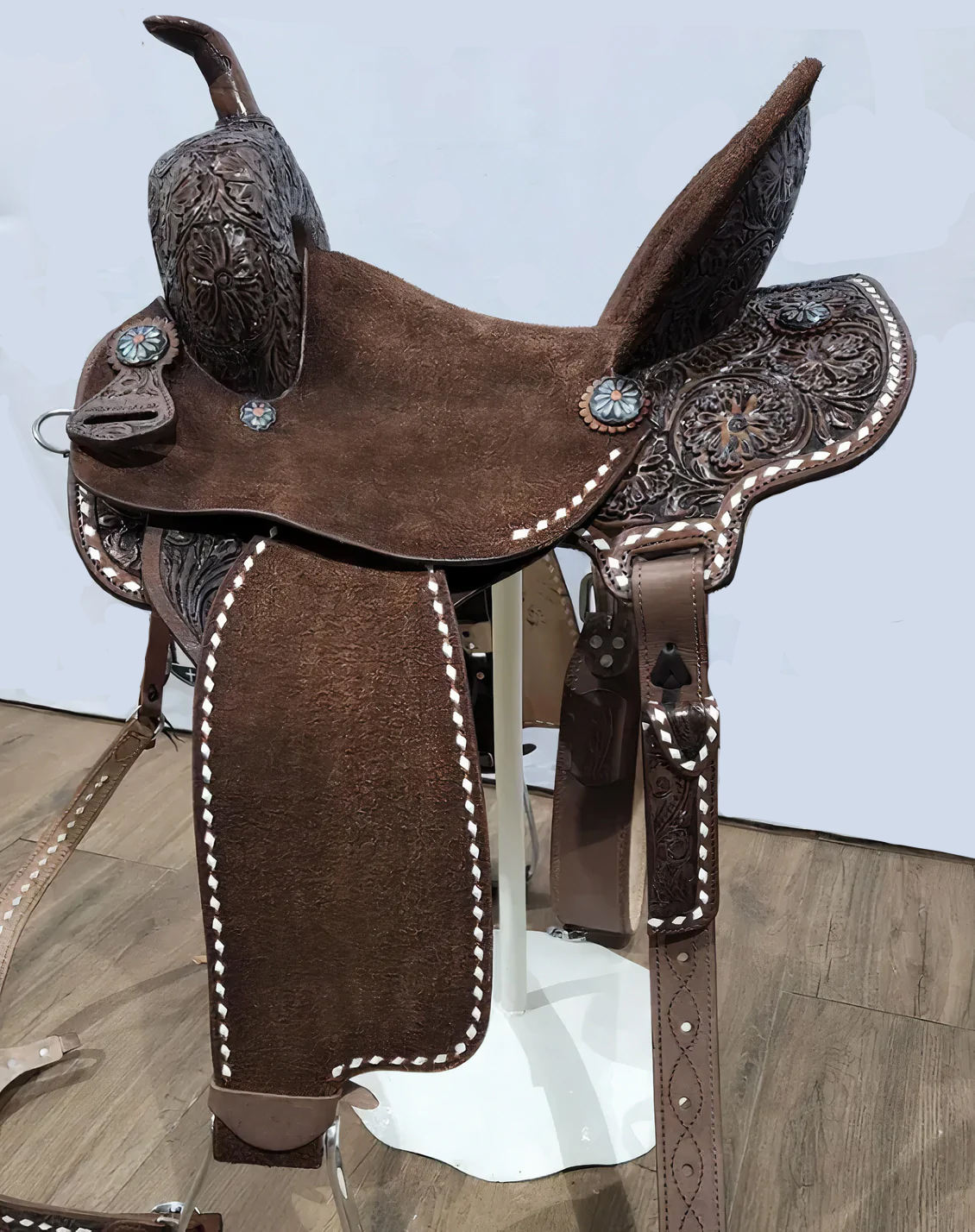 สีน้ำตาลเข้ม