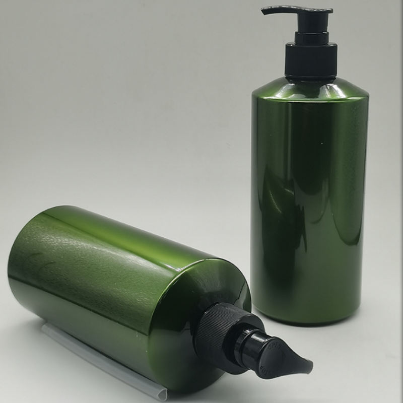 สีเขียวมอส