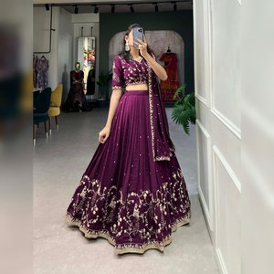 LEHENGA CHOLI INDIAN BOLLYWOOD WEDDING PARTY PAKISTANI WEAR READYMADEスパンコールとスレッド刺繍作品でレースボーダー2025 - Product Image 1