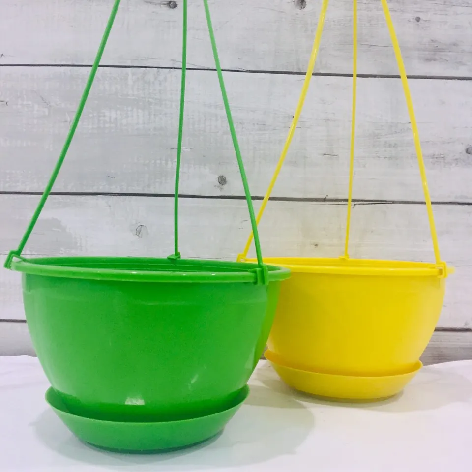 Plastic Hanging Pots Pots Hanging Planter for Plants with Attach Saucer and Plastic Hanger, Wholesale Plastic - Assorted Color