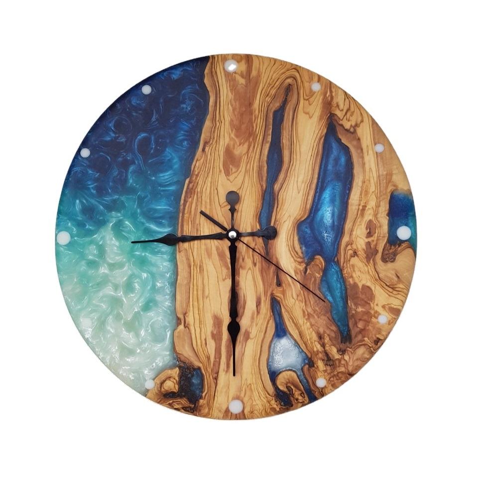 สีน้ำตาล