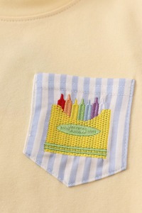 男の子のための愛らしい日常のクレヨン刺繍ショーツセット陽気なクレヨンをテーマにした刺繍