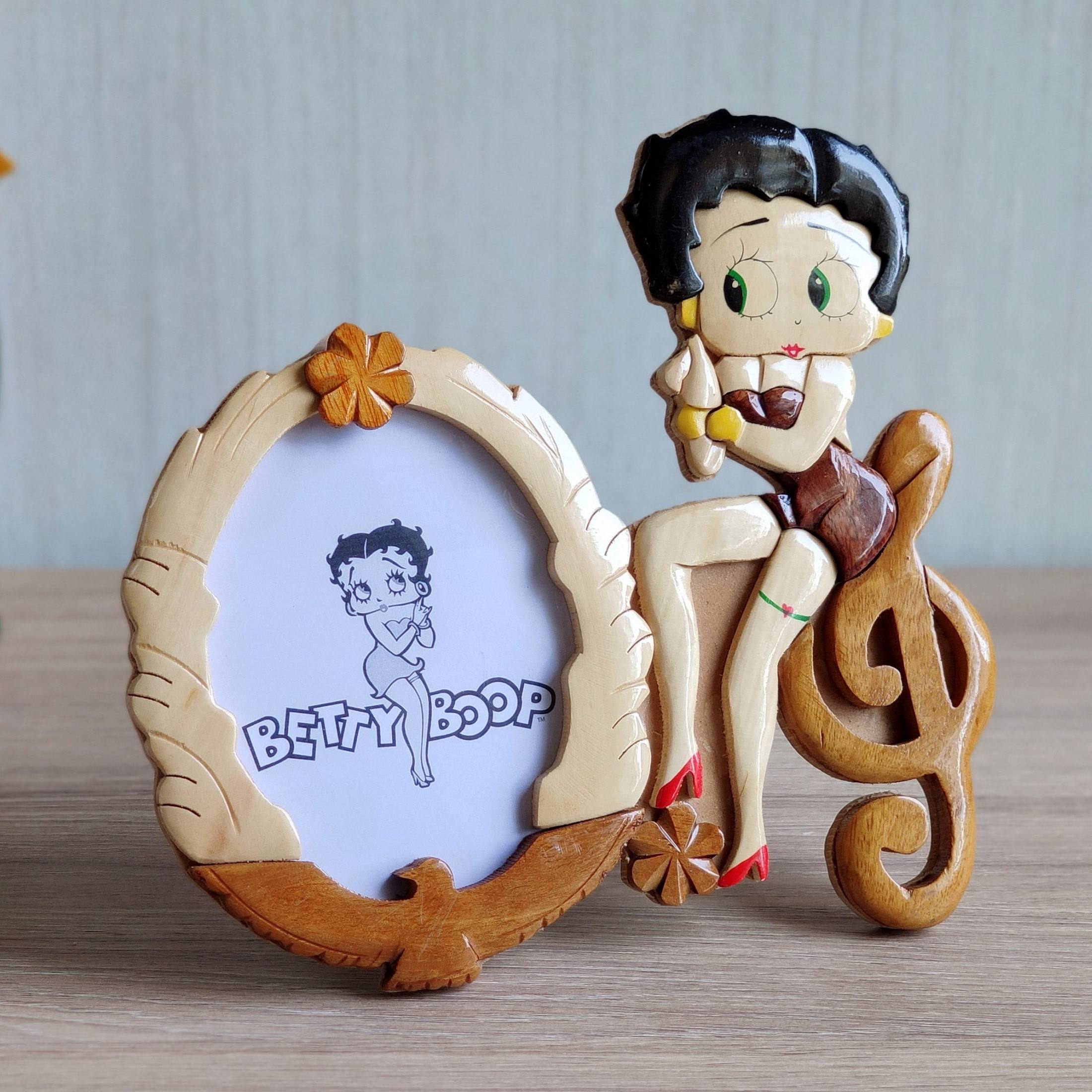 กำหนดเอง